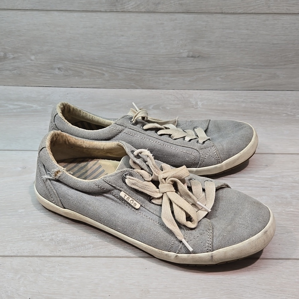 Taos Womens Star Canvas Sneakers shoes shoes sz 9.5